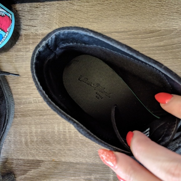 Fun, Comfy Universal Thread Booties - Picture 3 of 6